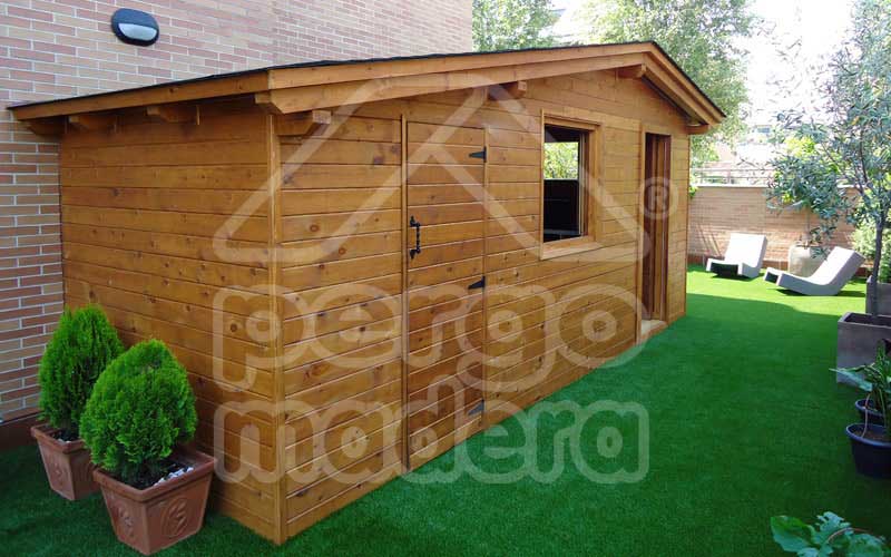 https://www.pergomadera.com/pergolas-fotos/casetas-de-madera/casetas-de-madera-002.jpg