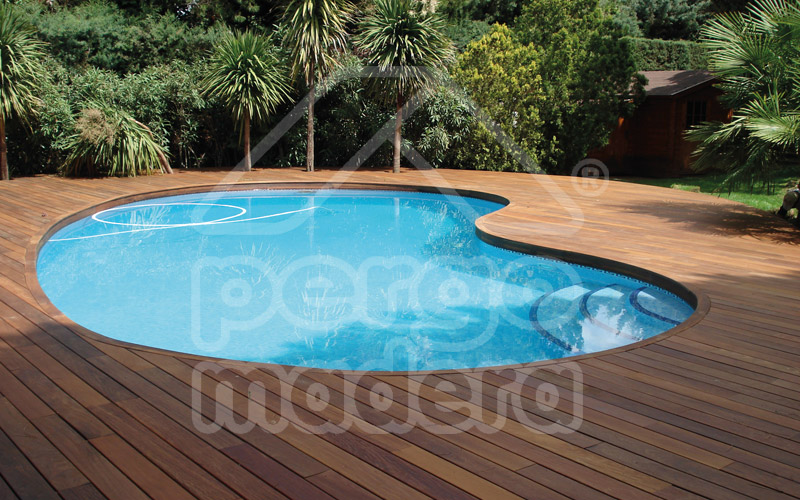 Piscinas Madrid, tarima de madera para piscina, montaje personalizado